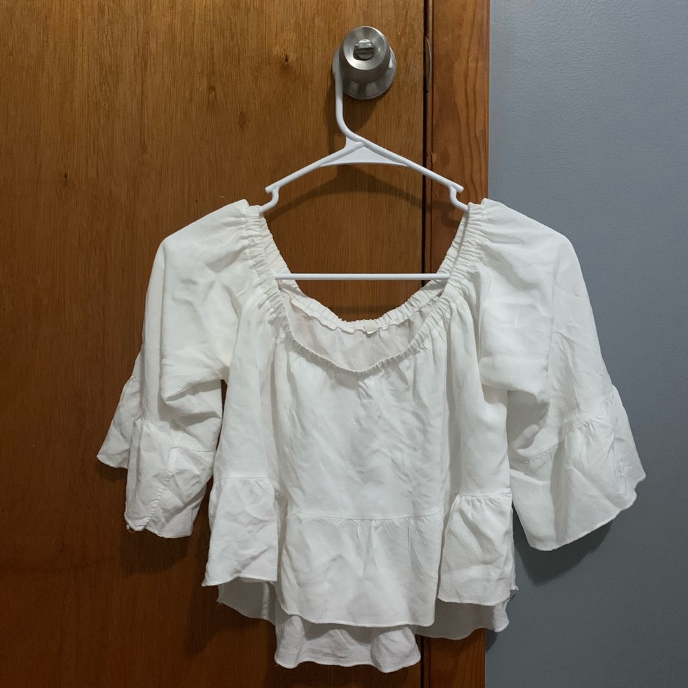 white shoulderless crop top
